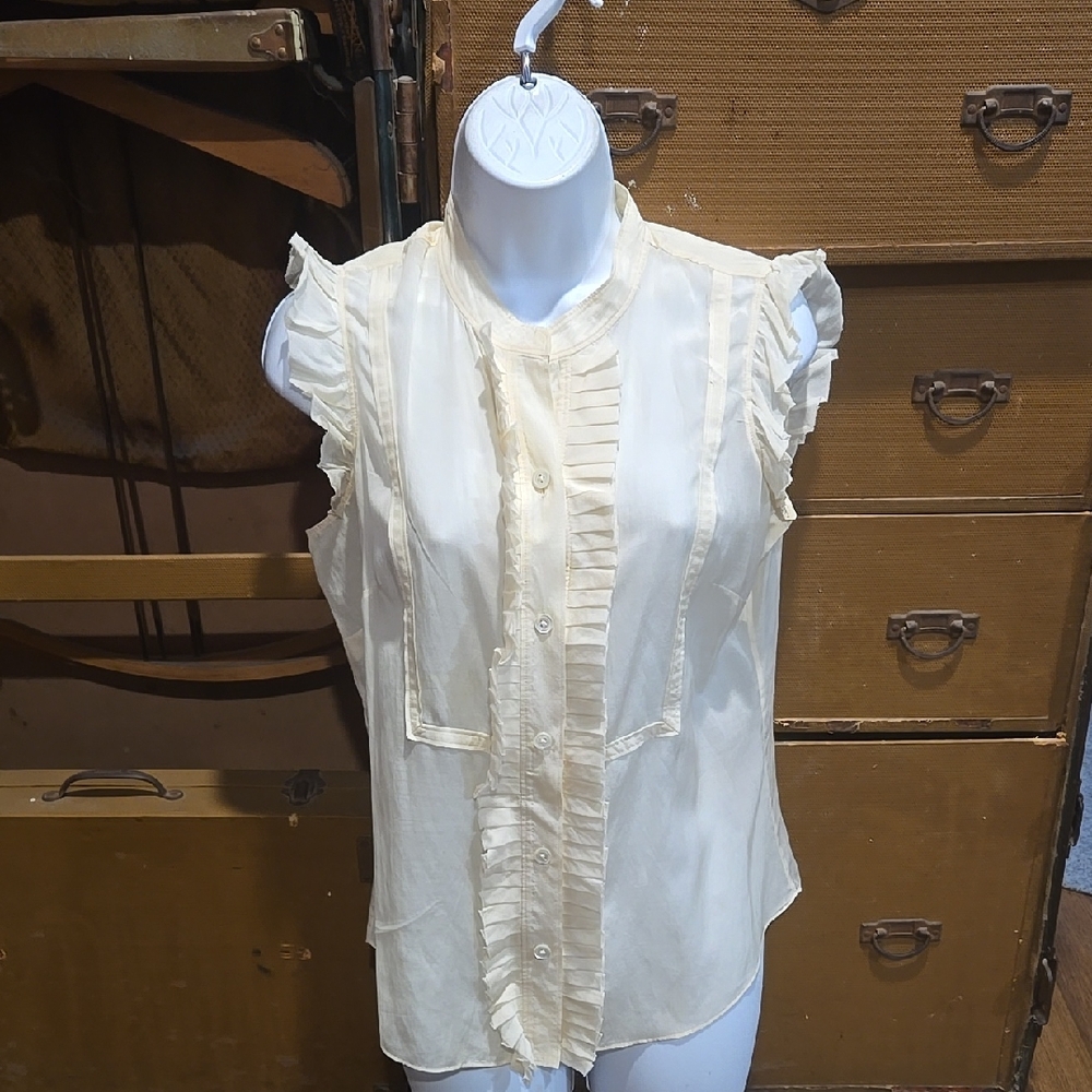 BANANA REPUBLIC PLEATED RUFFLE BLOUSE.   #6780